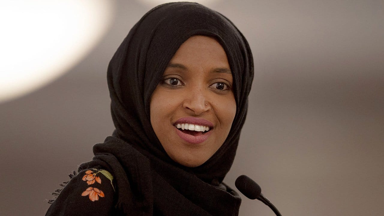 "Sie schüren weißen Nationalismus": Die in Somalia geborene und mit ihren Eltern eingewanderte Abgeordnete Ilhan Omar.