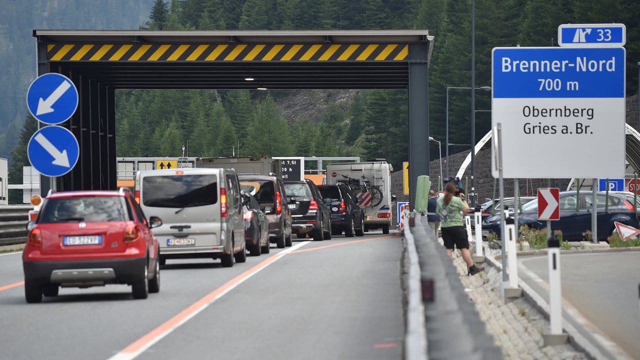 Auch wenn es sich oft staut: Österreich will den Transitverkehr von Deutschland nach Italien nur noch über die Brenner-Autobahn leiten.