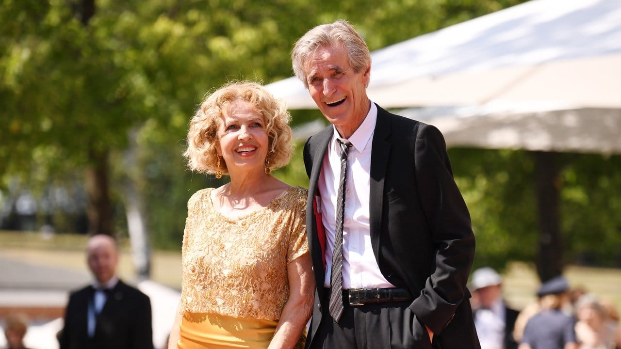 Michaela May und ihr Mann Bernd Schadewald sind Stammgäste in Bayreuth. Michaela May und ihr Mann Bernd Schadewald sind Stammgäste in Bayreuth.