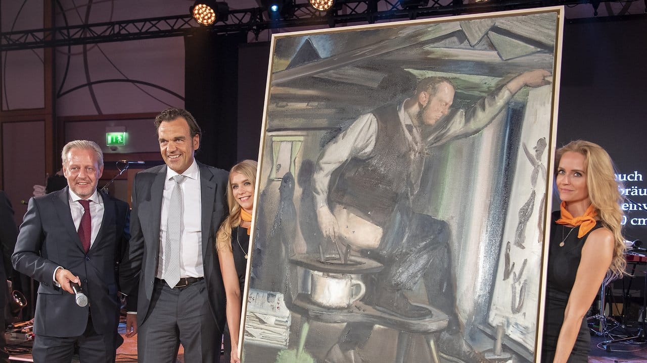 Veranstalter Steffen Göpel (l) und Unternehmer Christoph Gröner (2. Veranstalter Steffen Göpel (l) und Unternehmer Christoph Gröner (2.