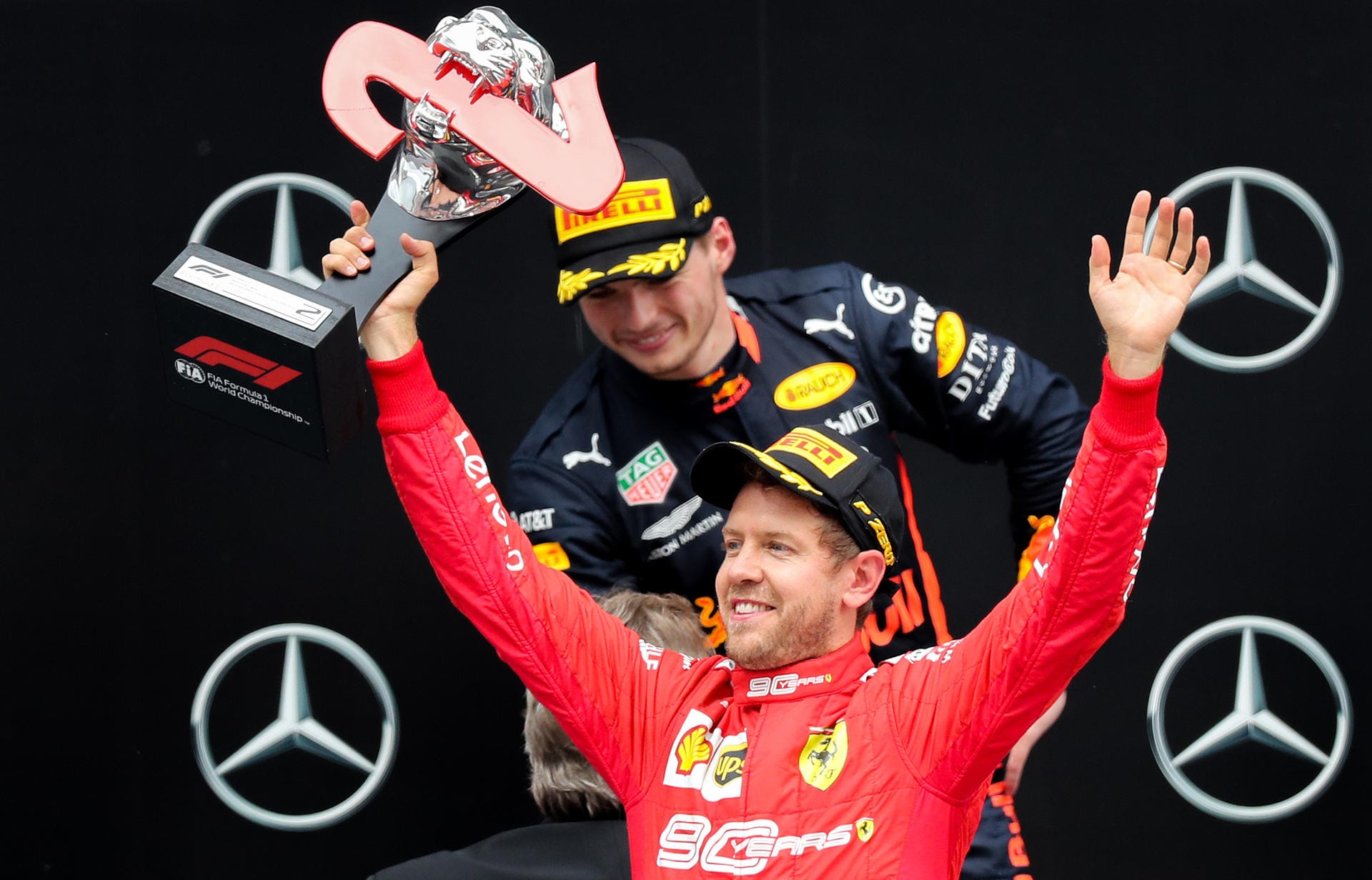 Am Ende waren beide Gewinner: Sebastian Vettel (vorne) und Grand-Prix-Sieger Max Verstappen.