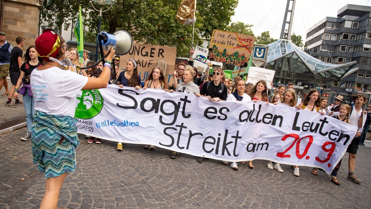 Fridays-for-Future-Demonstration in Dortmund. Fridays-for-Future-Demonstration in Dortmund.