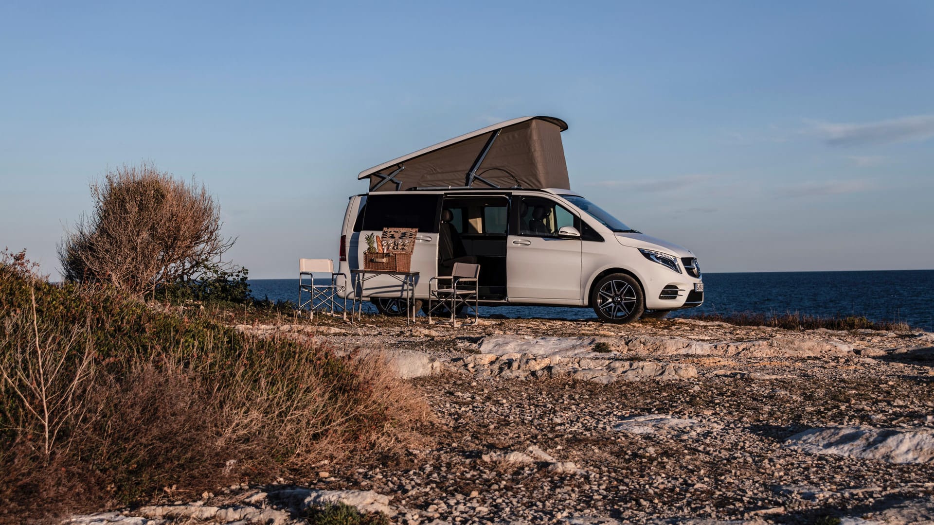 Mercedes Marco Polo: Der Luxusbus erhält neue Motoren, zusätzliche Assistenten und ein paar optische Retuschen.