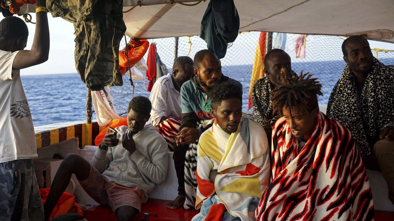 An Bord der "Open Arms" befinden sich 147 Flüchtlinge.