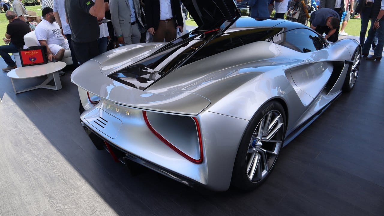 Die Zukunft ist elektrisch - auch bei Lotus: Auf der Monterey Car Week zeigen die Briten den Evija.