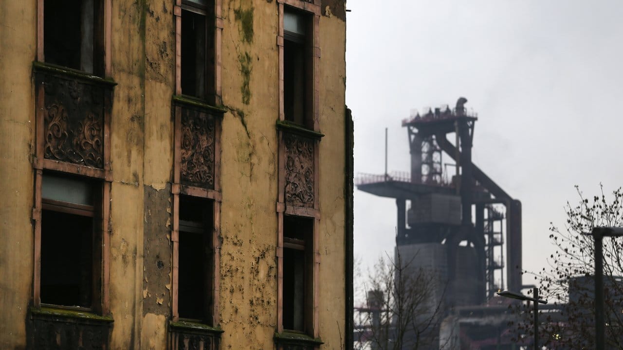 Der Niedergang von Stahl und Kohle hat das Ruhrgebiet zum Armenhaus gemacht.