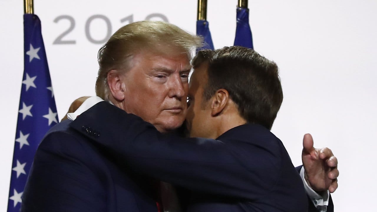 Donald Trump und Emmanuel Macron beim Ende einer gemeinsamen Pressekonferenz.