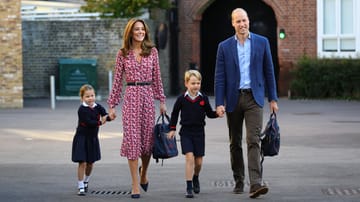 Herzogin Kate und Prinz William begleiten George und Charlotte in die Schule.