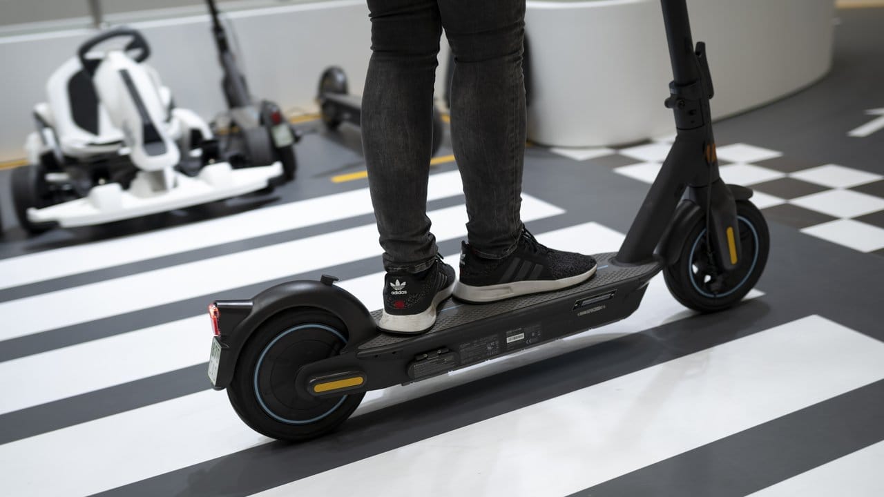 Segway stellt auf der IFA etwa den Ninebot Max G30D vor. Segway stellt auf der IFA etwa den Ninebot Max G30D vor.