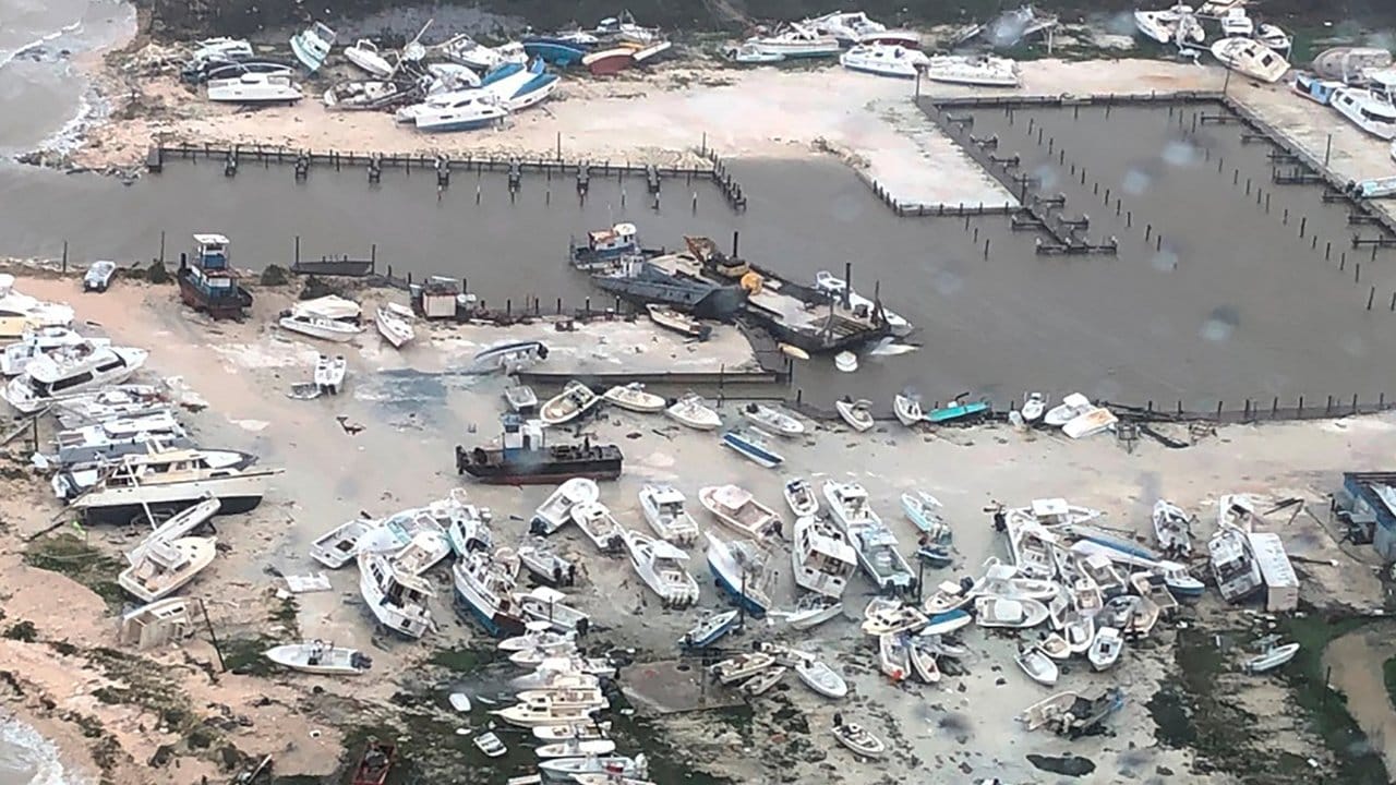 Verwüsteter Yachthafen auf den Bahamas. Verwüsteter Yachthafen auf den Bahamas.