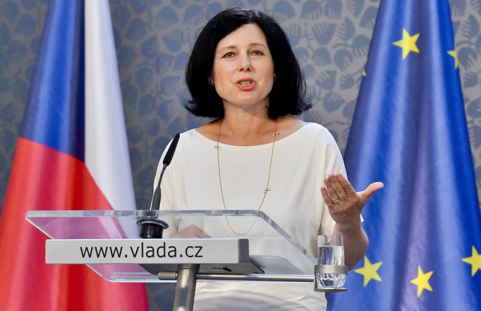 Vera Jourova, Tschechien: Die 55-Jährige ist EU-Kommissarin für Justiz, Verbraucherschutz und Gleichstellung. Sie erhält das Ressort Werte und Transparenz.