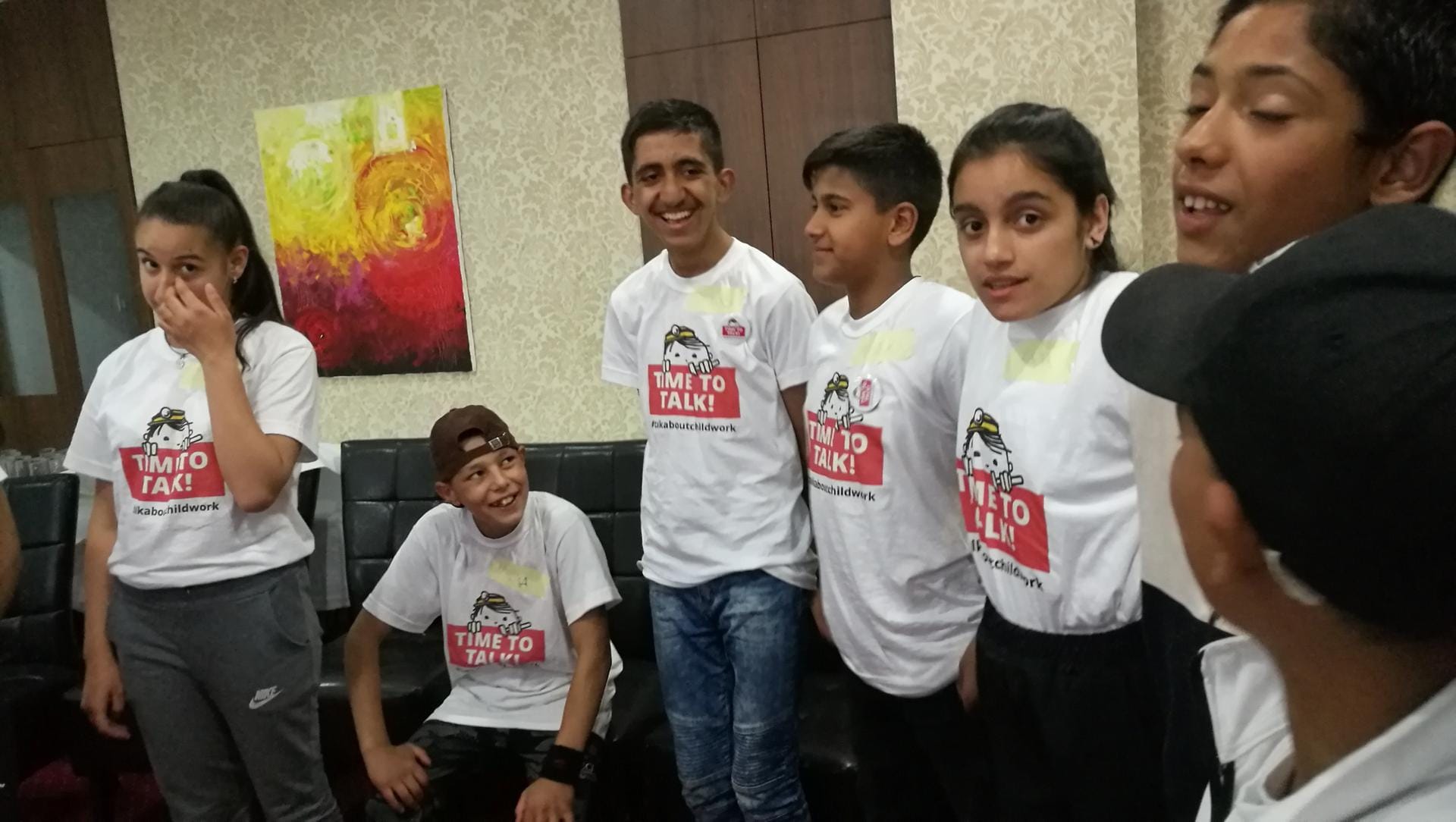In der weltweiten Kampagne "Time to Talk!" hat die Kindernothilfe arbeitende Mädchen und Jungen zu ihren Ansichten und Lösungsvorschlägen befragt.