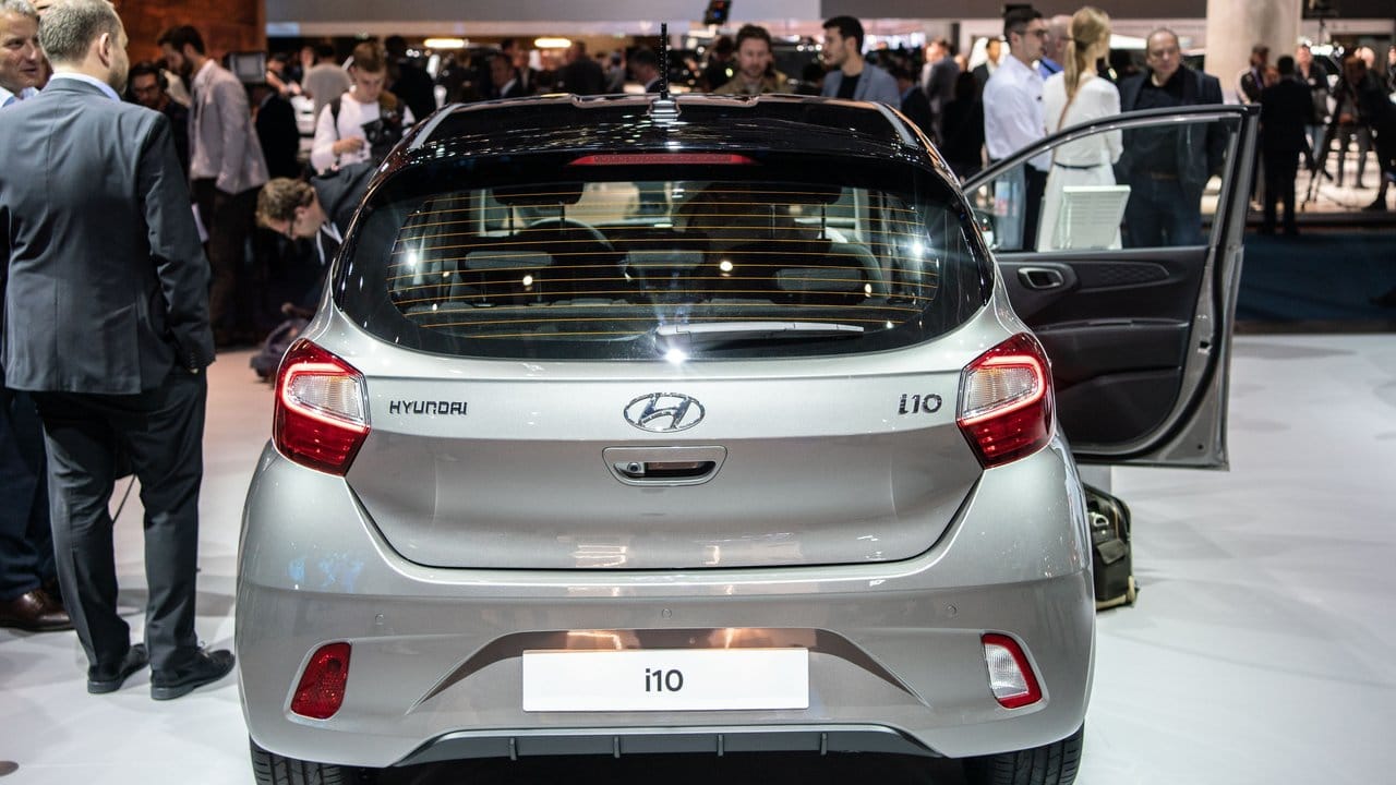 Der neue Hyundai i10 ist günstig in der Anschaffung, dafür wird er bis auf weiteres konventionell befeuert.