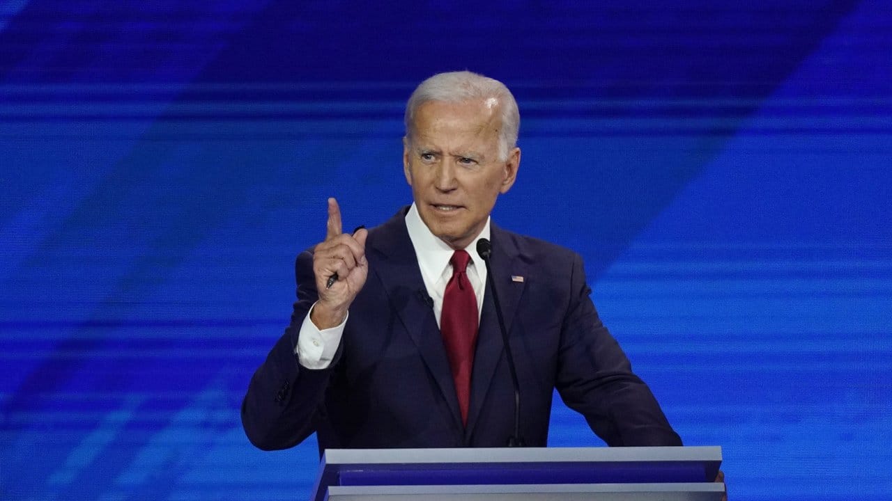 Der demokratische Bewerber Joe Biden während der dritten TV-Debatte.