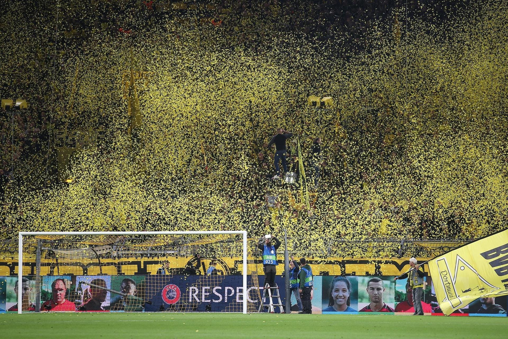"Sport" (Spanien): "Die gefürchtete gelbe Wand wurde zur Schnecke im Angesicht der wahren deutschen Wand: Marc-André ter Stegen. Barça wirkte sehr schwerfällig gegen eine gefährliche Borussia. Barça kam lebend aus Dortmund raus."