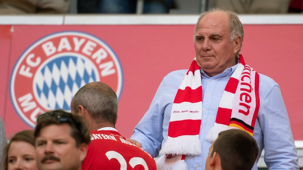 Uli Hoeneß sagte mal wieder klar seine Meinung. Uli Hoeneß sagte mal wieder klar seine Meinung.