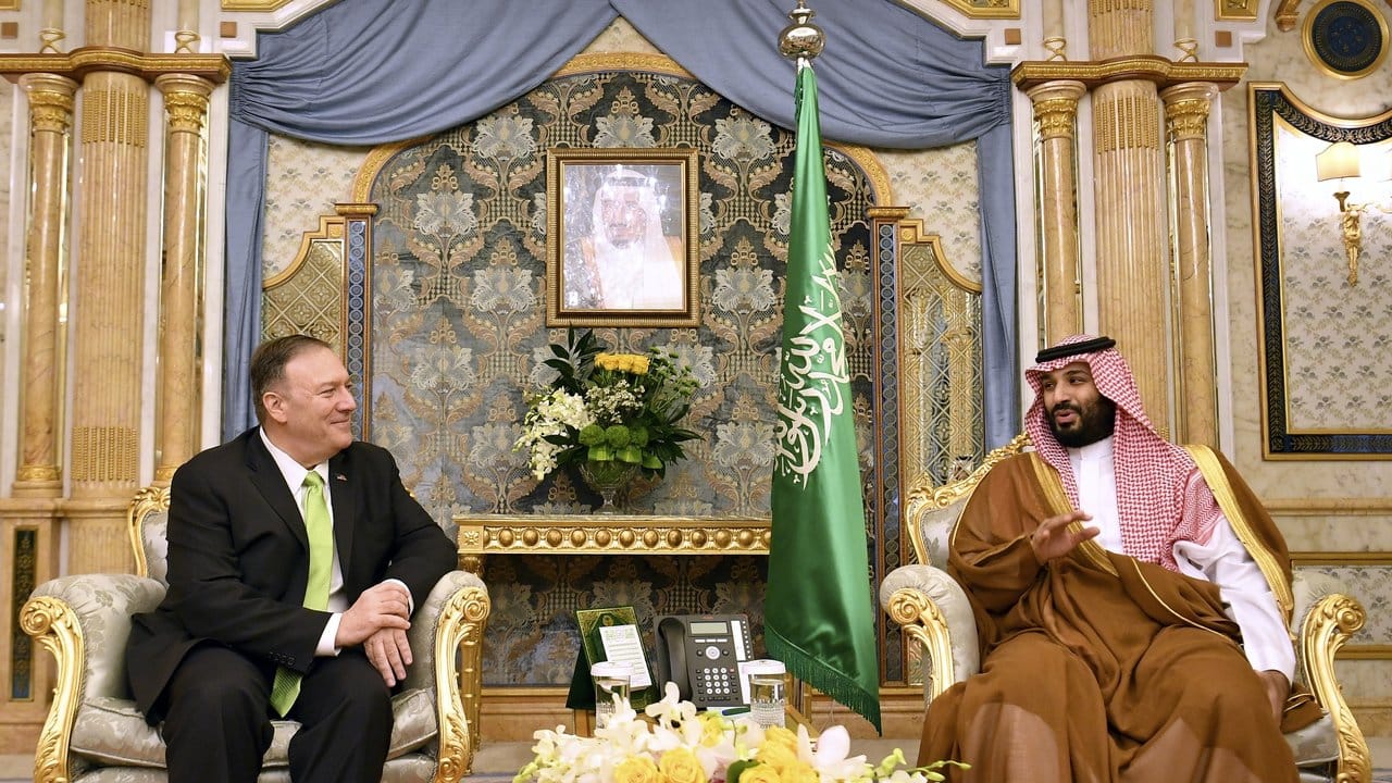 Der saudische Kronprinz Mohammed bin Salman empfängt US-Außenminister Mike Pompeo in Jiddah.