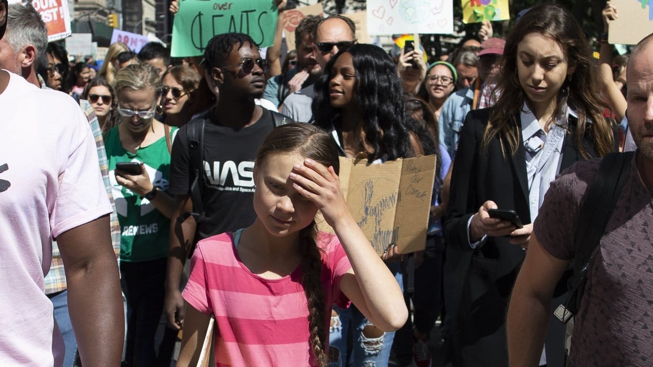 Greta Thunberg nimmt in New York am Klimastreik teil.