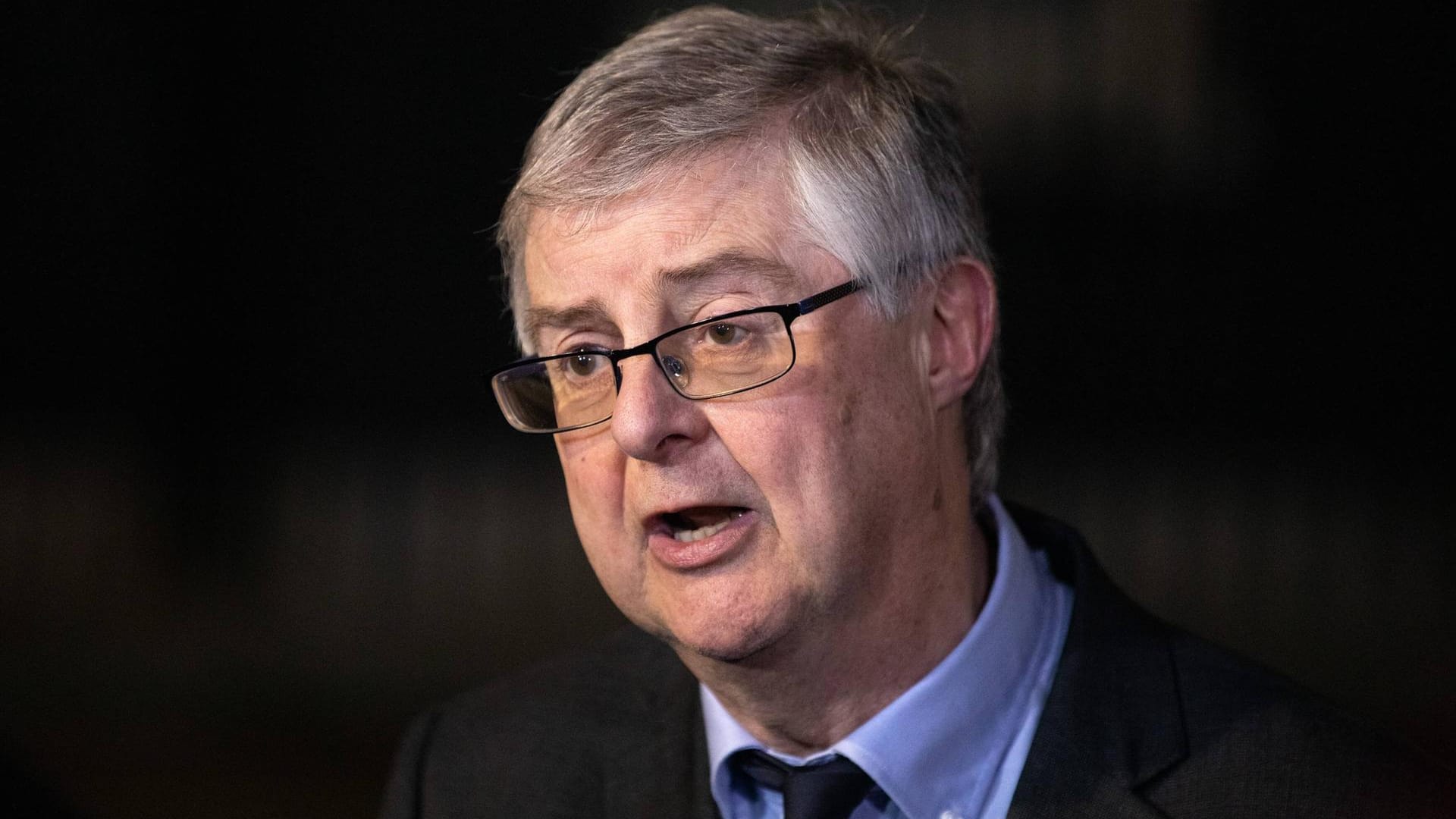 Mark Drakeford, Ministerpräsident von Wales: "Wenn ein Gericht festellt, dass ein Premierminister unrechtmäßig und undemokratisch gehandelt hat, verstehe ich nicht, wie diese Person glauben kann, weiterhin rechtmäßig im Amt bleiben zu können."