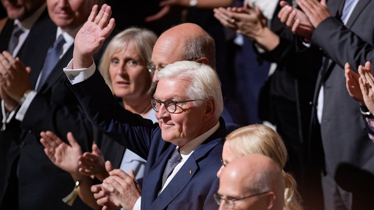 Bundespräsident Frank-Walter Steinmeier: "Nicht die schnelle, die richtige Nachricht, die schafft Vertrauen.