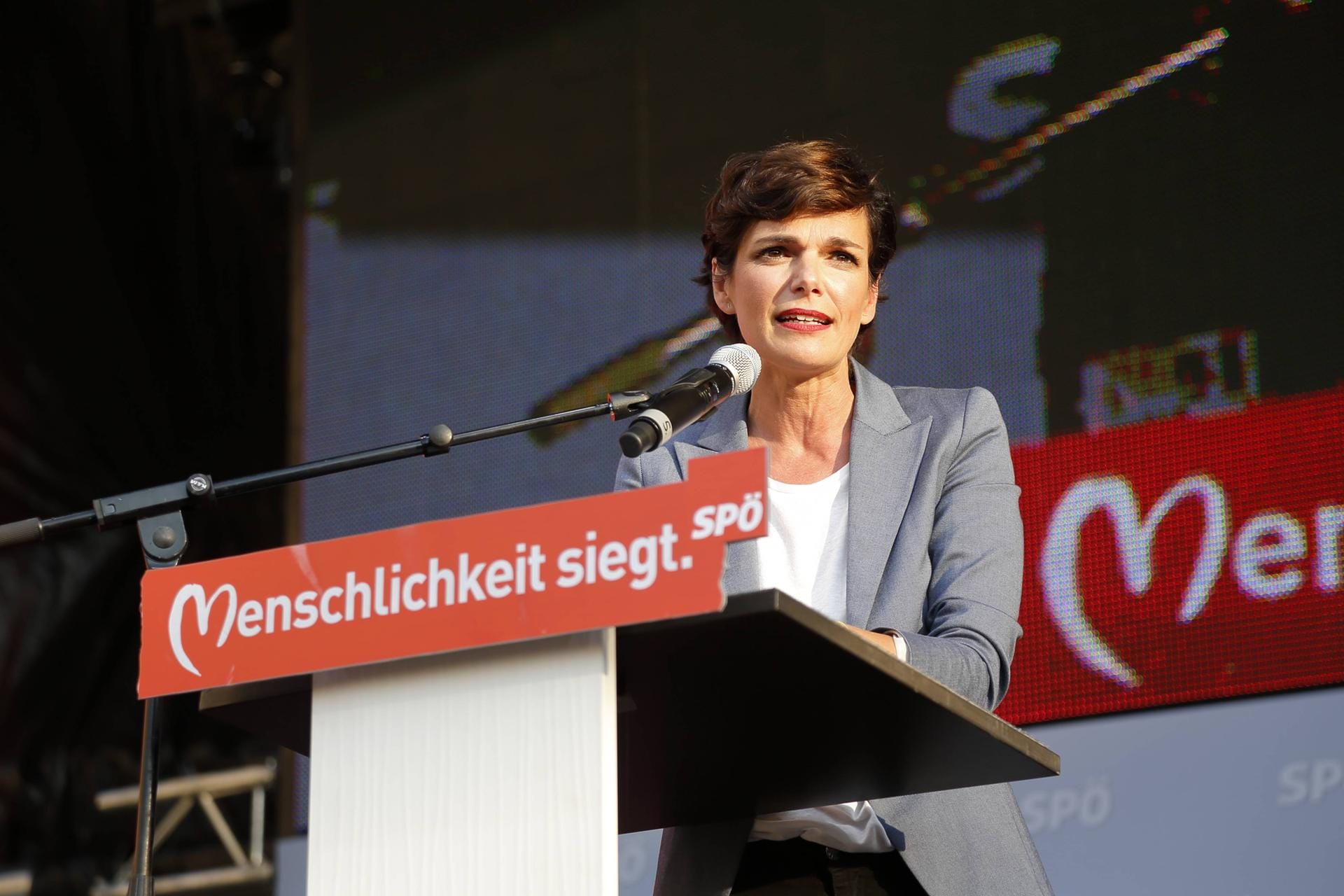Pamela Rendi-Wagner: Die Medizinerin ist die erste Parteivorsitzende der SPÖ.