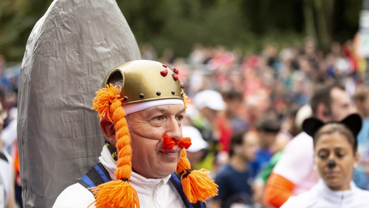 Auch Obelix lief beim Berlin-Marathon mit.