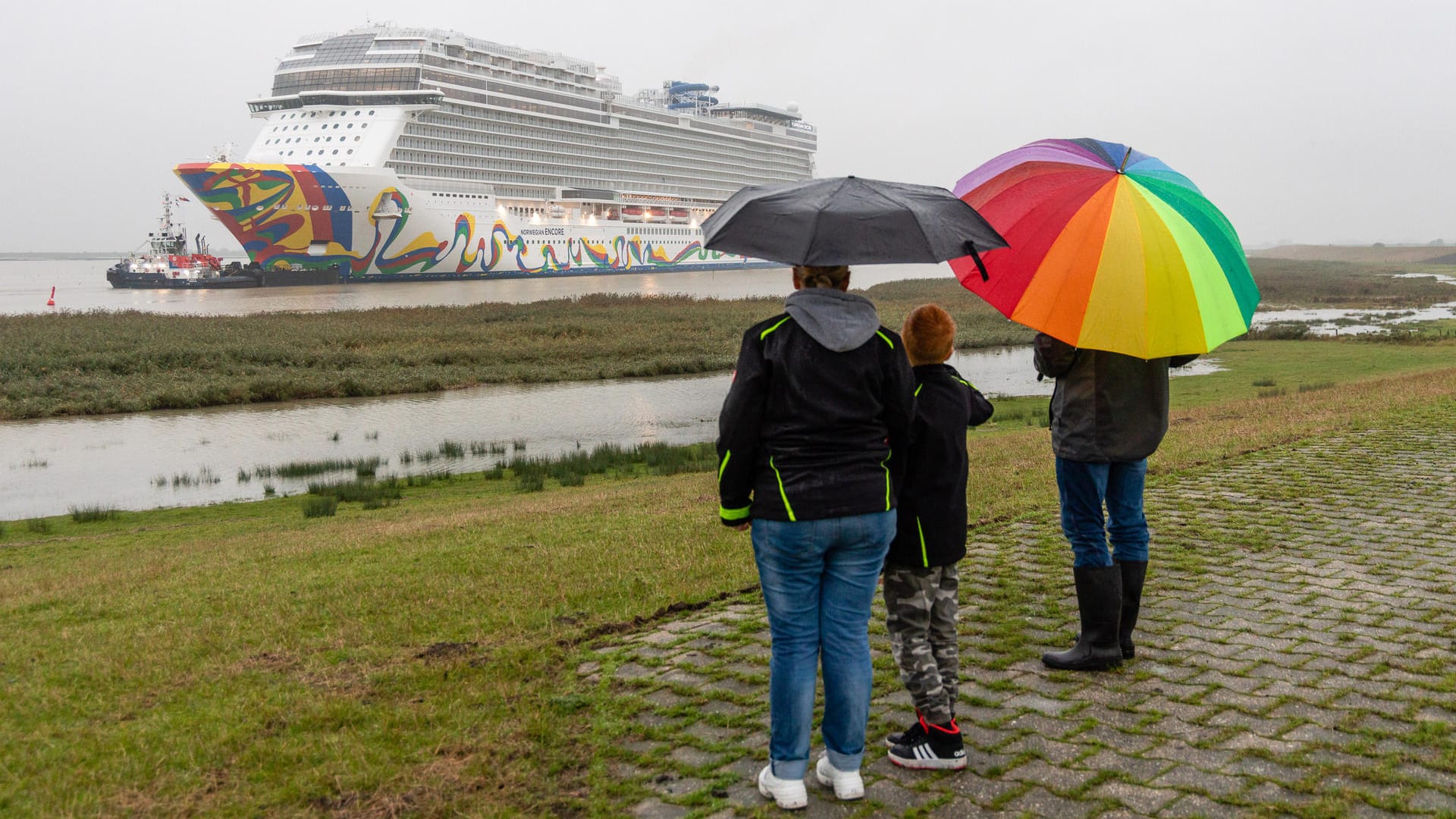 Frühestens am Nachmittag wird das Schiff dann in der Nordsee sein.