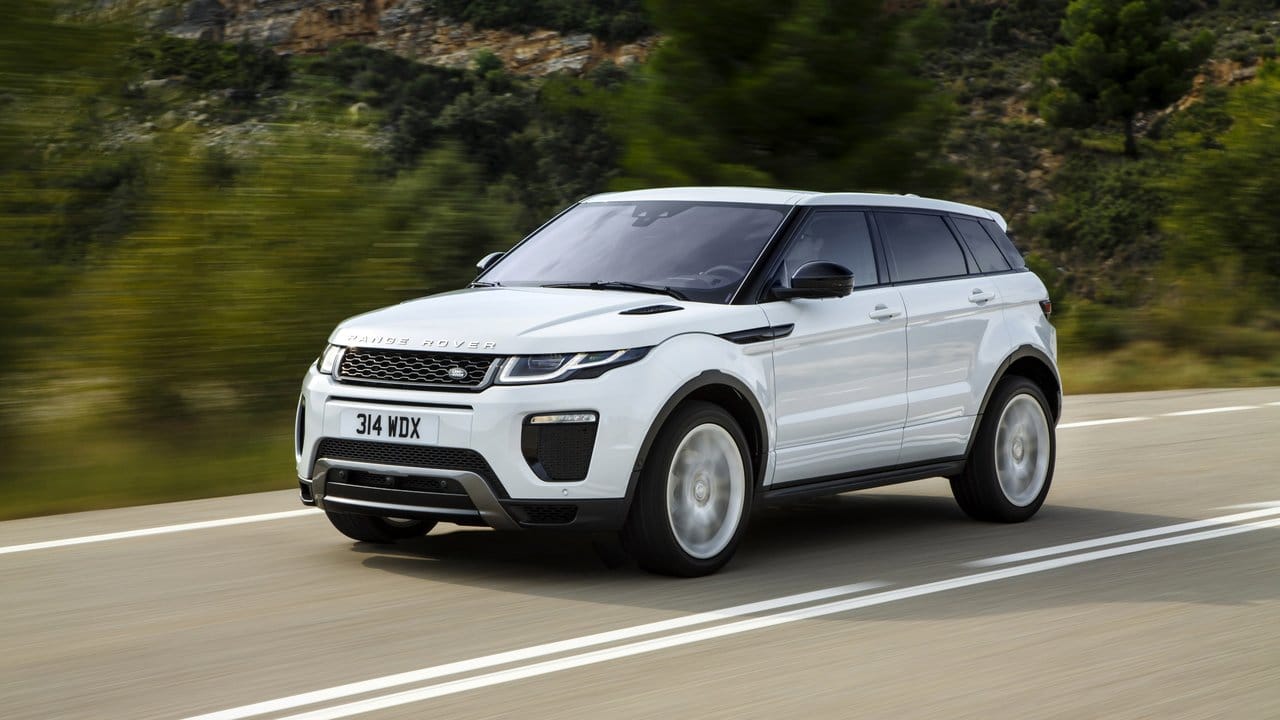 Die Hersteller wollen vom SUV-Hype profitieren und schicken neue Modelle ins Rennen - Land Rover zum Beispiel die neue Generation des Range Rover Evoque.