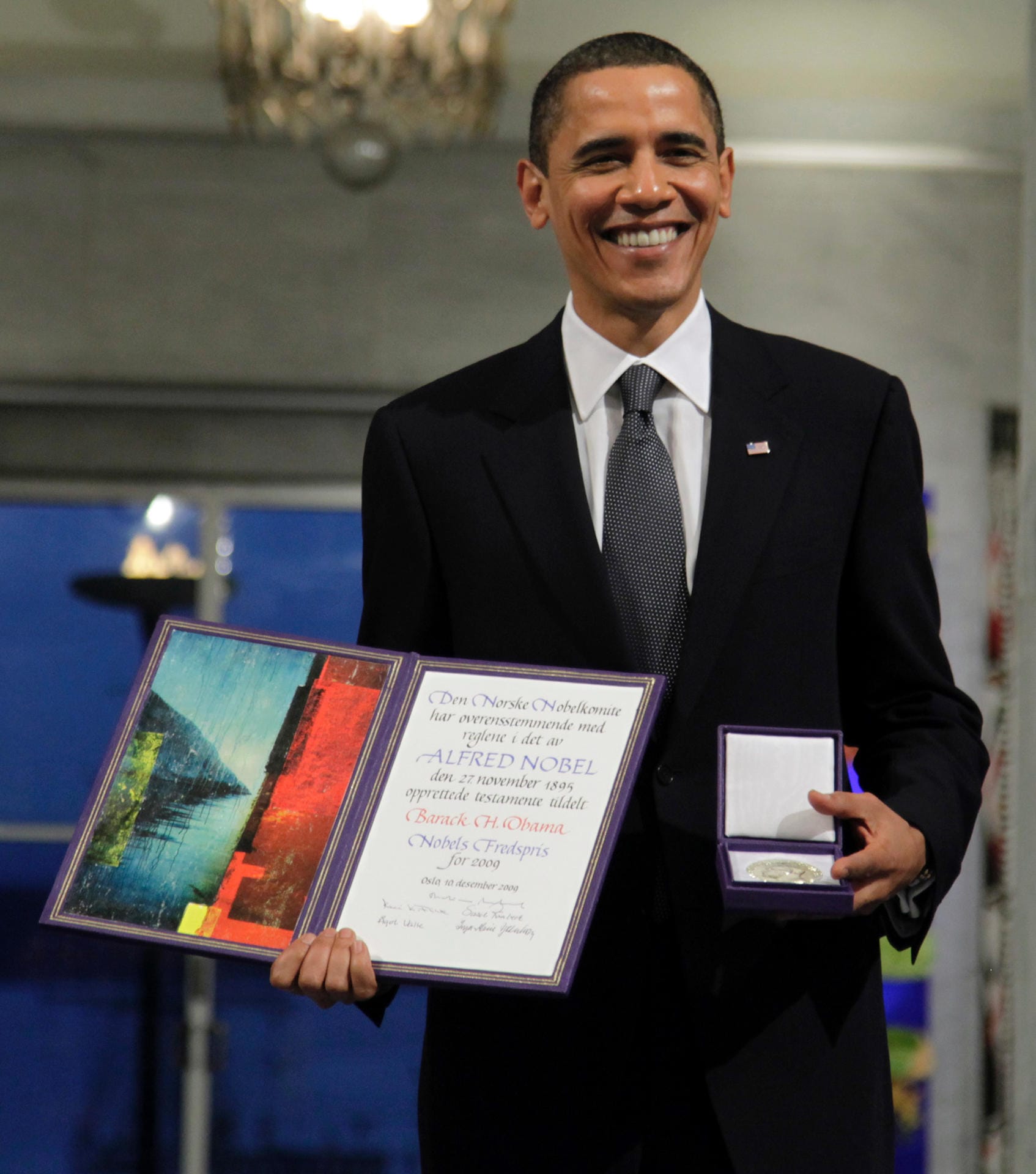 Barack Obama, 2009: Der ehemalige US-Präsident erhielt die Friedensauszeichnung für seine außergewöhnlichen Bemühungen, die internationale Diplomatie und die Zusammenarbeit zwischen den Völkern zu stärken.