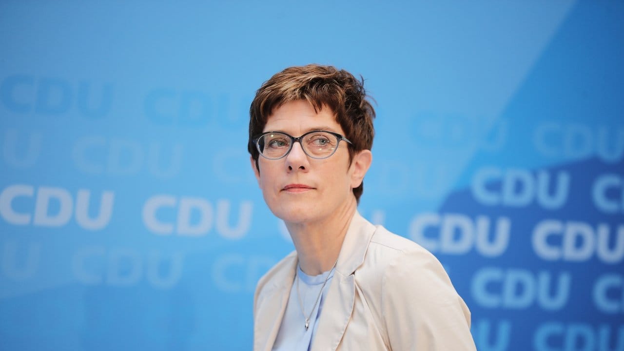 CDU-Chefin Annegret Kramp-Karrenbauer: "Mir ist die Aufgabe anvertraut worden, die Partei zu führen und weiterzuentwickeln.