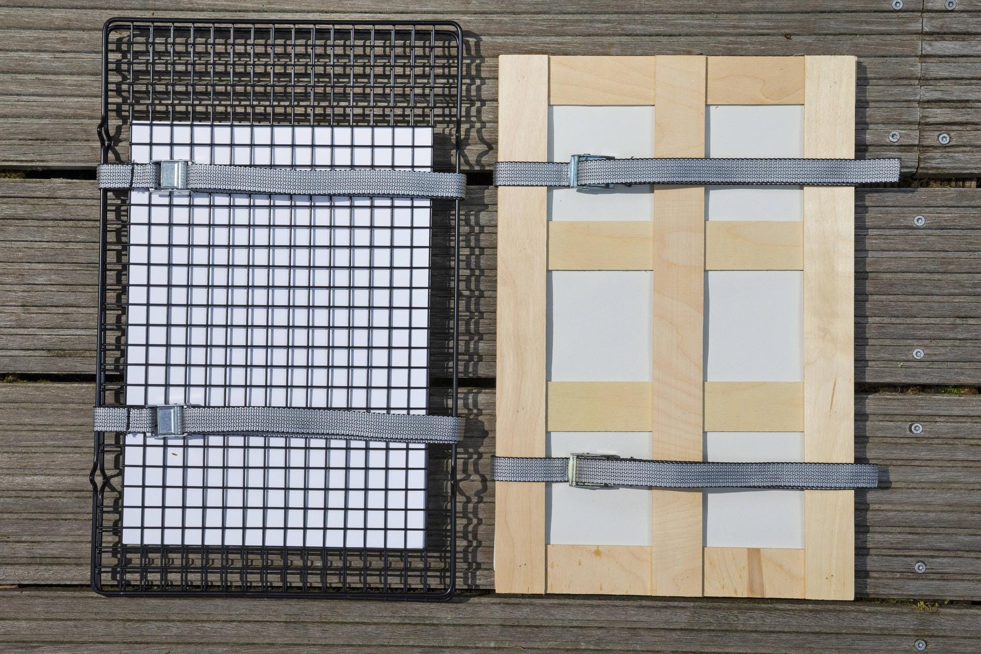 Gitterpresse aus Holz und Metall: Die Pressen können Sie kaufen oder einfach selbst bauen.