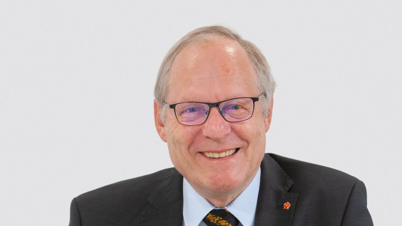 Wolfgang Stückemann ist Fachanwalt für Erbrecht in Lemgo und Vorstandsvorsitzender des Deutschen Spendenrats.