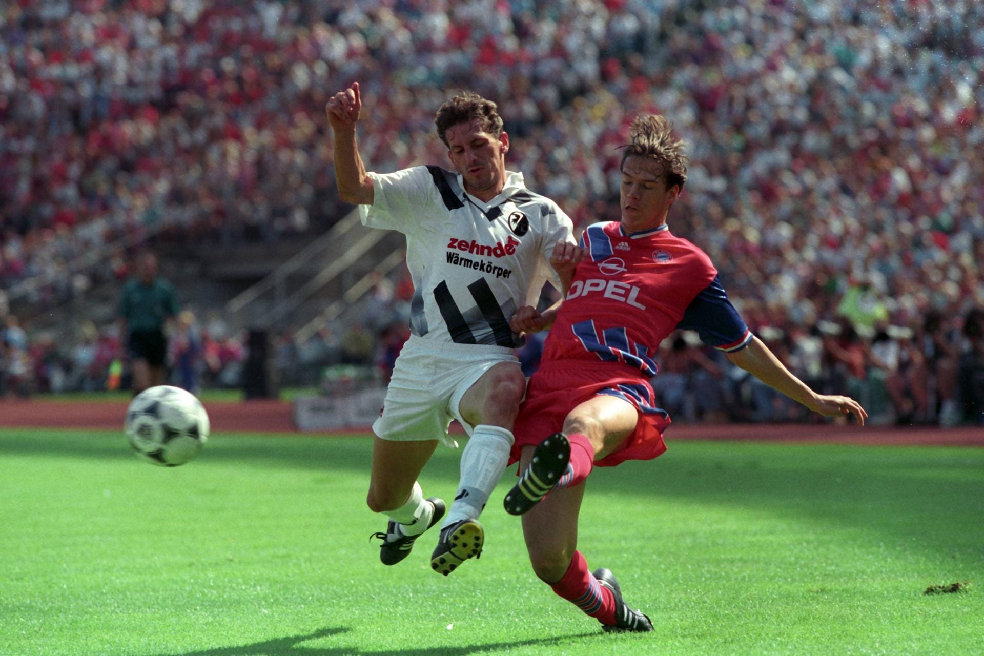 23. August 1994: 1:5 beim SC Freiburg (hier ein Symbolbild aus der Saison 1993/94).