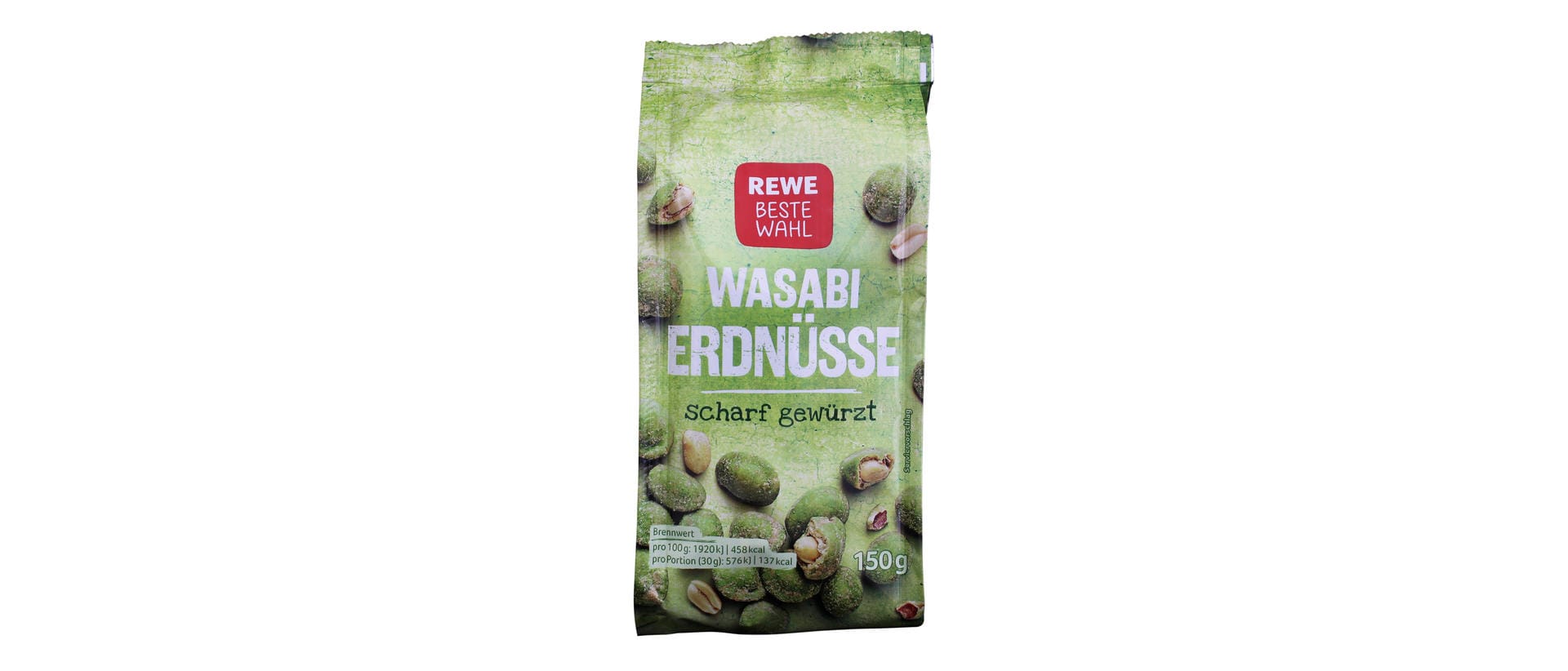 Laut Foodwatch enthalten die Wasabi-Erdnüsse von Rewe gerade einmal 0,003 Prozent des Gewürzes. Offenbar wurde hier mit Aroma und Farbstoff nachgeholfen, um die gewünschte Farbe und Schärfe zu erhalten.
