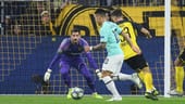 Roman Bürki: Bei den Gegentoren machtlos, rettete die Dortmunder mit Glanzparaden gegen Brozovic und Martinez schon früh vor einem höheren Rückstand. In der zweiten Halbzeit weitgehend beschäftigungslos. Note 3