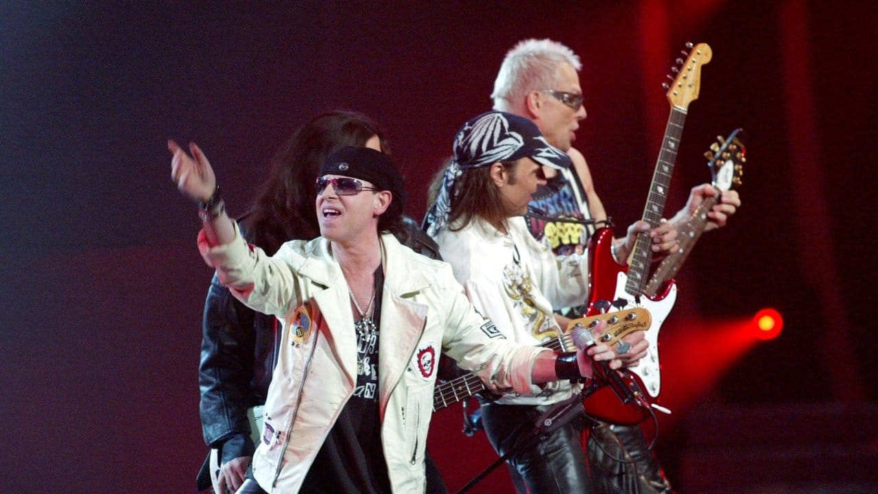 Die Scorpions gaben am Tag des Mauerfalls ein Konzert in Paris. Die Scorpions gaben am Tag des Mauerfalls ein Konzert in Paris.
