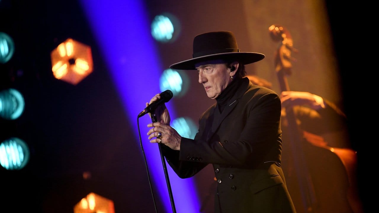 Marius Müller-Westernhagen hat den Song "Freiheit" zwei Jahre vor dem Mauerfall veröffentlicht. Marius Müller-Westernhagen hat den Song "Freiheit" zwei Jahre vor dem Mauerfall veröffentlicht.