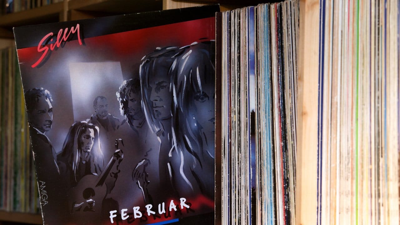 Mit ihrem Album "Februar" schrieben Silly Geschichte. Mit ihrem Album "Februar" schrieben Silly Geschichte.