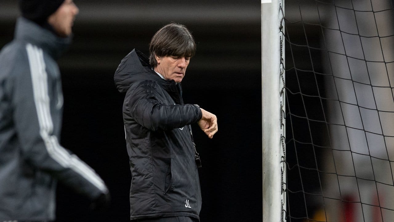 Bundestrainer Joachim Löw beim DFB-Training in Düsseldorf.