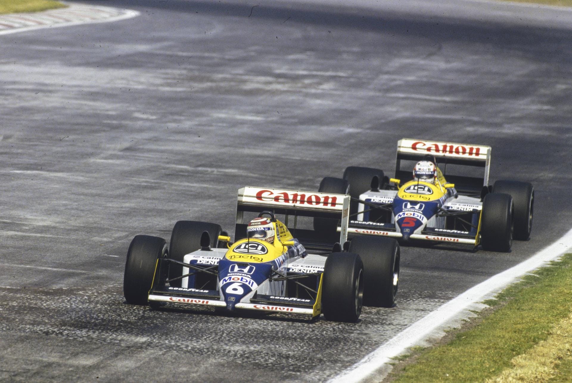 Nelson Piquet und Nigel Mansell (Williams): Auf der Strecke gehen sich der Brasilianer und der Brite meistens aus dem Weg, aber in der Öffentlichkeit kultivieren sie ihre gegenseitige Abneigung und versuchen gar nicht erst, ihre private Fehde zu verheimlichen.
