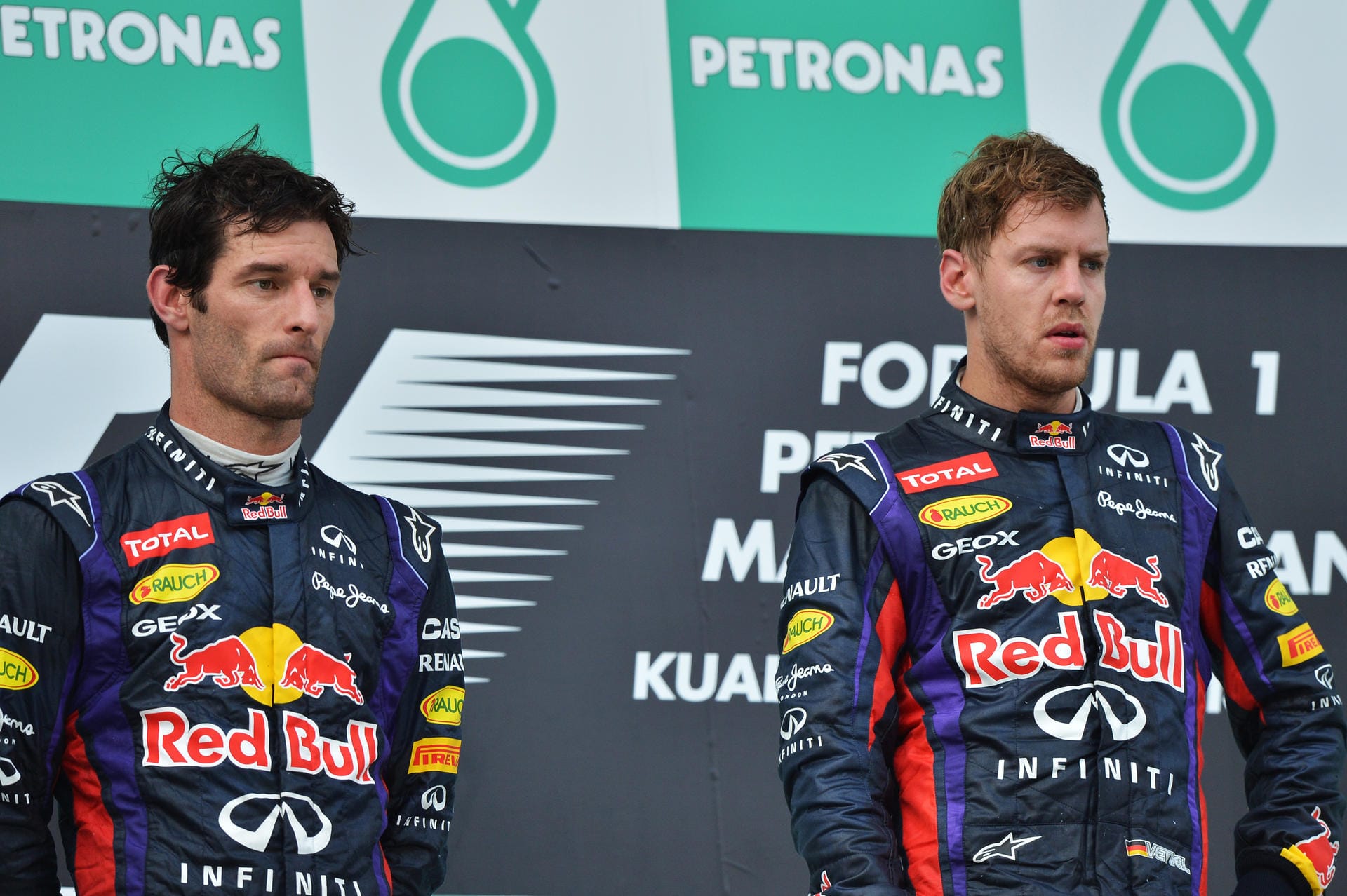 Sebastian Vettel und Mark Webber (Red Bull): Die "Bullen" geraten immer wieder aneinander, in der Türkei 2010 muss Vettel seinen Wagen nach einem Angriff auf den führenden Webber und dem anschließenden Crash abstellen.