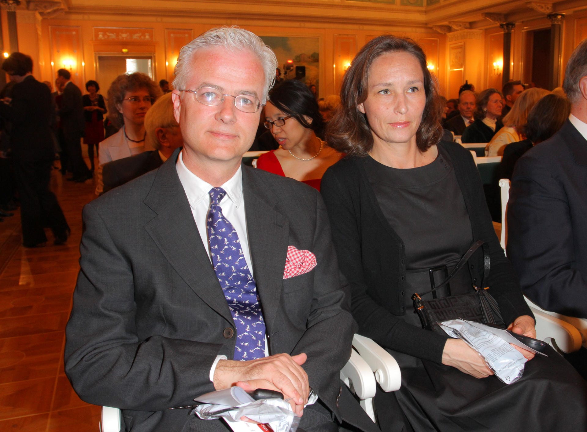 2010 beim 90. Geburtstag von Richard von Weizsäcker im Konzerthaus am Gendarmenmarkt in Berlin: Prof. Dr. med. Fritz von Weizsaecker mit seiner Ehefrau Katja.