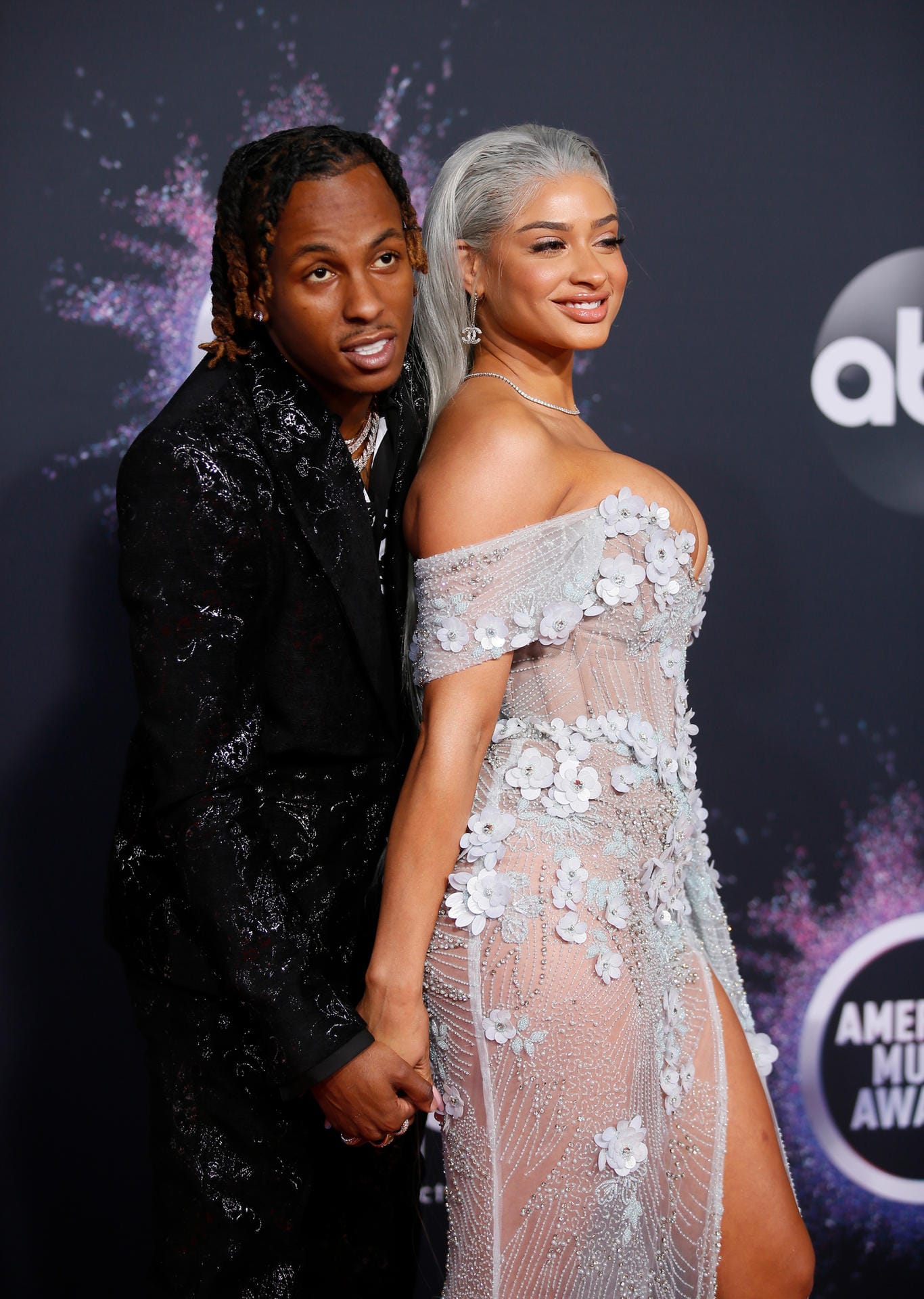 American Music Awards 2019: Rich The Kid and Antonette Willis posieren vor der Gala.