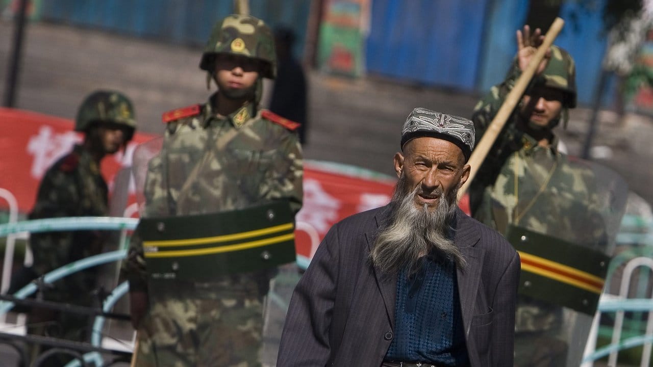 Ein Angehöriger der uigurischen Minderheit im nordwestchinesischen Xinjiang.