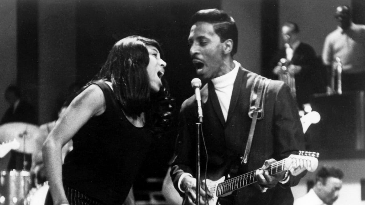 Mit ihrer ersten Single "Fool in Love" stürmten Ike und Tina Turner 1960 die Hitparaden.