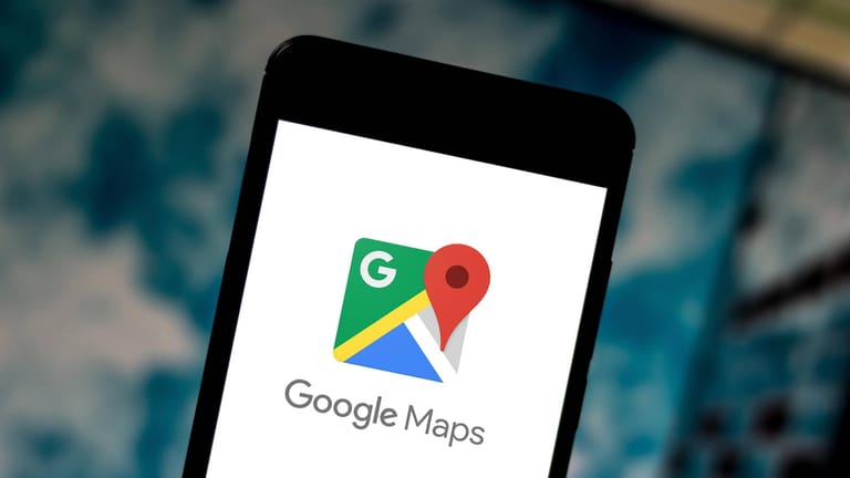 Der Kompasssensor Ihres Smartphones lässt sich mit Google Maps wieder kalibrieren.
