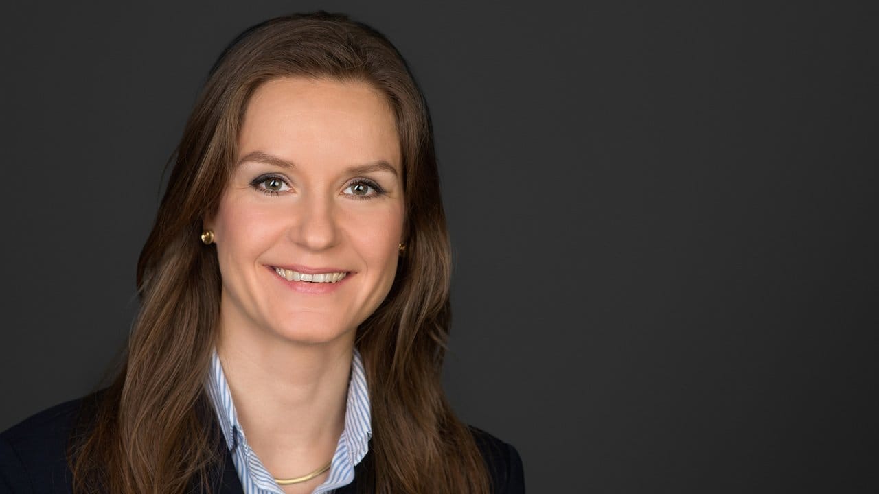Helena Klinger ist Referentin Recht beim Eigentümerverband Haus & Grund Deutschland in Berlin. Helena Klinger ist Referentin Recht beim Eigentümerverband Haus & Grund Deutschland in Berlin.