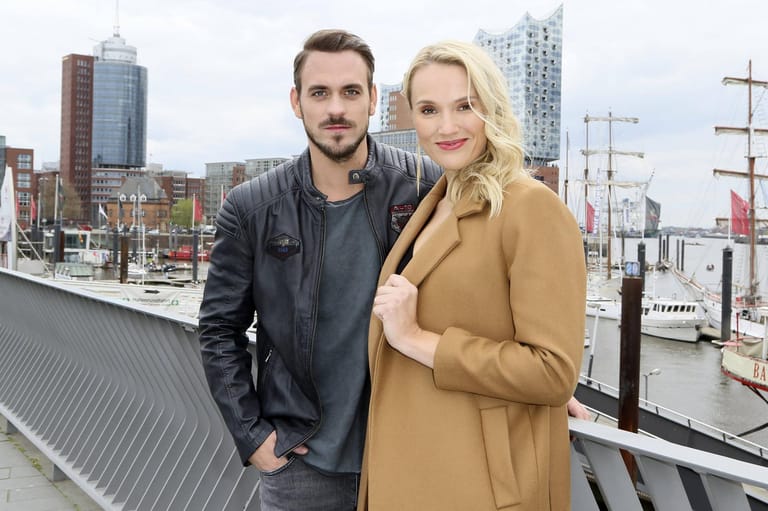 Marc Barthel und Anna Hofbauer: Ende November wurden die beiden zum ersten Mal Eltern. Die Geburt verlief nicht ohne Komplikationen und musste eingeleitet werden.