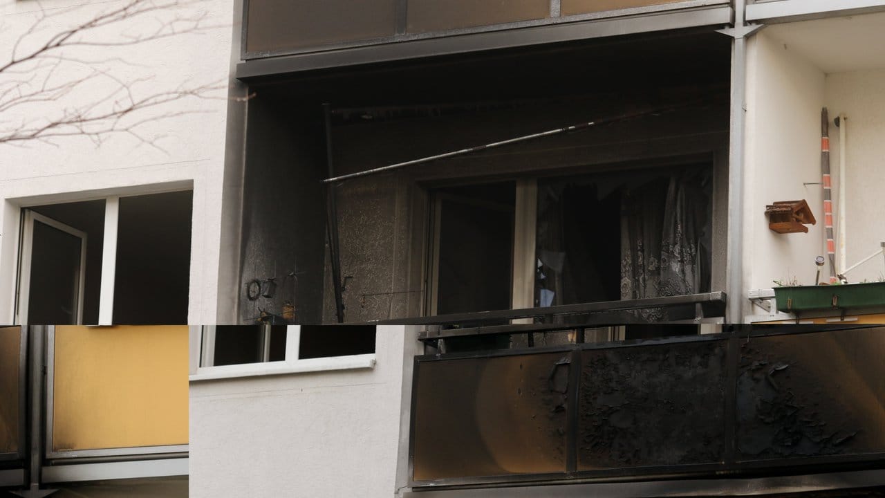 Schwarz verrußt ist dieser Balkon des Mehrfamilienhauses.