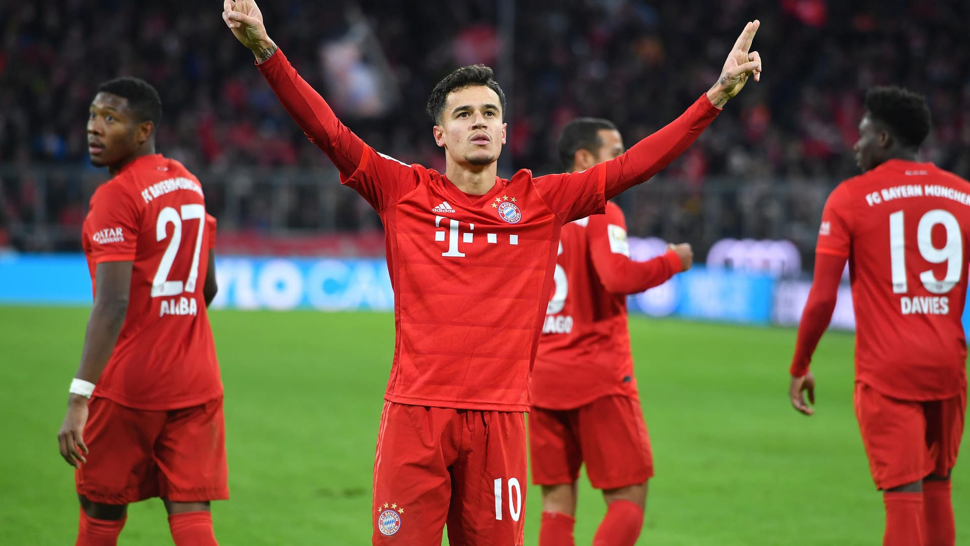 Im Bundesligaspiel gegen Werder Bremen gelang Bayern-Star Philippe Coutinho ein Dreierpack. Mit seiner starken Leistung brachte er nicht nur den Bayern-Sieg auf den Weg, sondern ließ auch jegliche Kritiker des Brasilianers verstummen. t-online.de hat die internationalen Pressestimmen zur Coutinho-Gala zusammengestellt.